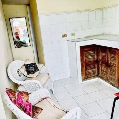 🏠 Apartamento De Renta En Miramar. 👥 Capacidad para 3 personas.🛏️ Habitación climatizada. 📞 Reserva: +5355149761 - 3/5