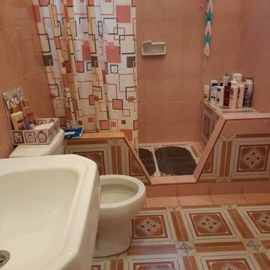 Se vende casa independiente en el Vedado - 8/10