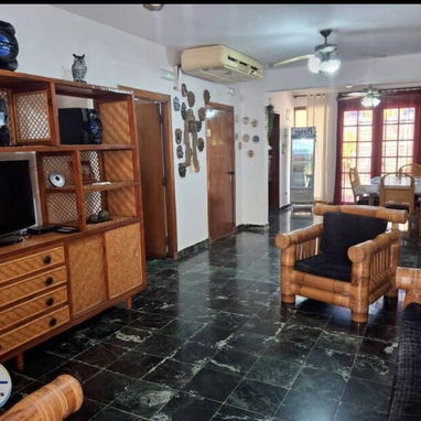 Casa en Renta en Guanabo - 5/8