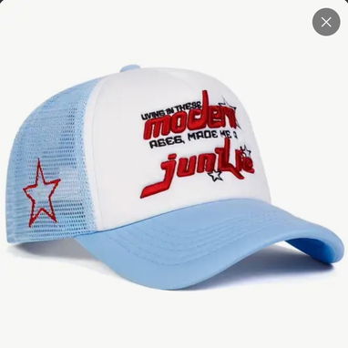 Gorras - Img 123989423
