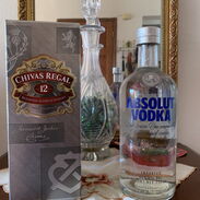 Vendo chivas Regal y Absolut vodka, las dos botellas por 6500 cup - Img 45467517