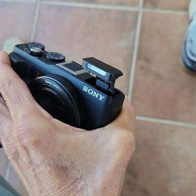 📸 Cámara Sony Cyber-Shot DSC-HX60 - Img 116329365