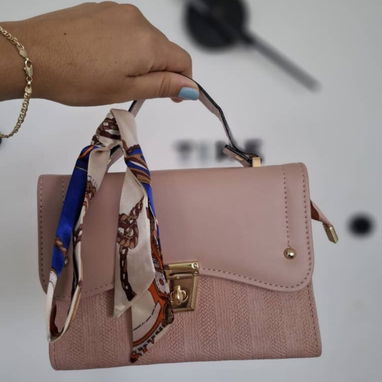 CARTERAS EUROPEAS & SANDALIAS EN "SÚPER PRECIO". - Img 123191617