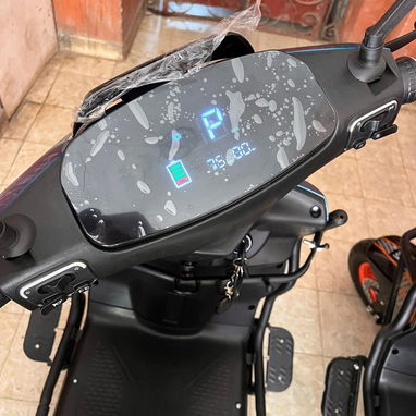 🔥🏍️ ¡MOTO ELÉCTRICA OIM 2000W, POTENCIA Y AHORRO! 🏍️🔥 - 3/5