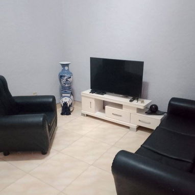 Cod. Z 🏠 Apartamento de 2 Habitaciones en Vedado con Todo Incluído. - Img 107680776