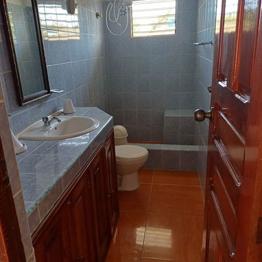 Casa independiente - 6/10