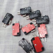Microswitch compacto industrial - Img 55706438