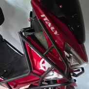 Moto 200cc, 3500km, como nueva, bien cuidada - Img 56762979