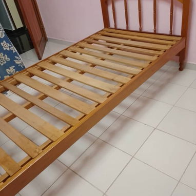Vendo cama personal y espacaparate - Img 119728036