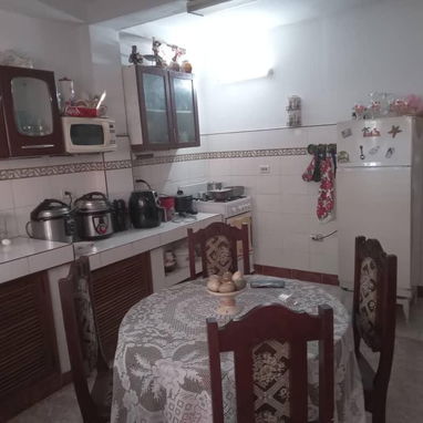 Casa en Marianao - Img 123847112