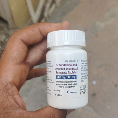 Emtricitabine,Tenofovir Dixopril,Fumarate ) - 10/10