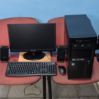 Vendo esta PC impecable i5 4ta gen con monitor teclado/mouse adjunto fotos + mensajeria precio aparte Luis 59757910 - Img 127514626