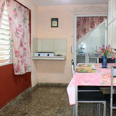 RENTA ECONÓMICA MIRAMAR, CERCANA A EMBAJADAS - 3/10