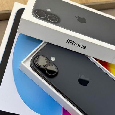 Nuevo iPhone 16 JT negro de Apple con 256 GB de almacenamiento. - Img 123663979