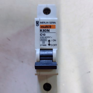 Breaker de 50,16,25,63,10 - Img 104373083