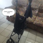Fuerte y resistente coche de bastón, de niño Tiene brazo móvil con sombrilla , bolsa pañalera , 25 usd - Img 54889119
