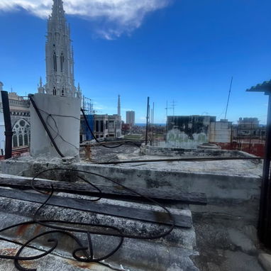 APARTAMENTO EN VENTA EN CENTRO HABANA CERCA DE LA IGLESIA DE REINA. 8.500 USD - 6/9