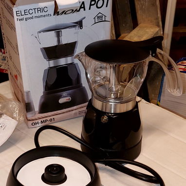Cafetera Eléctrica de tres tazas (en mi Tienda Virtual) - Img 119741327