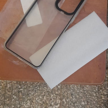 Protectores para celulares blanco y negro - 2/2
