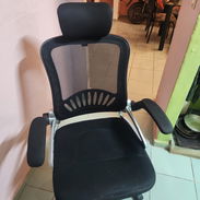 Vendo Silla de escritorio - Img 56351850