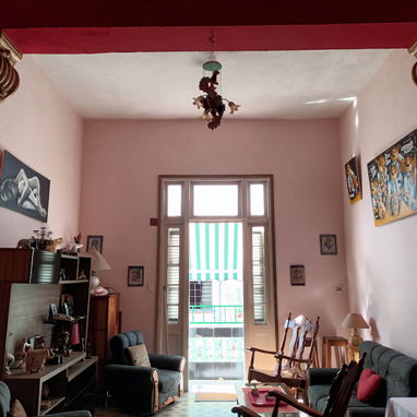Aquiler para extranjeros 2 habitaciones, una a 10 Euros o Dólares y la otra a 15 por día con baño privado - Img 110893075