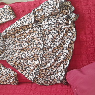 Sayas y vestidos talla M - 3/6