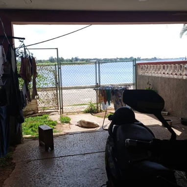 Casa en bajos con una ubicación privilegiada en el Reparto Náutico justo frente al mar. Zona residencial, tranquila y co - 3/9