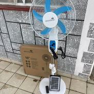 Ventilador recargable con panel y todos sus accesorios - Img 56000630