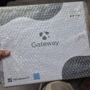 Laptop Gateway - Img 56538702
