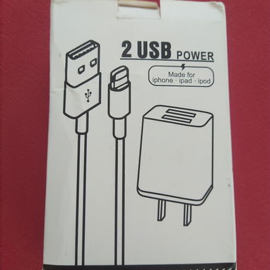 Cargador de iPhone - Img 121281143