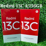 Xiaomi Redmi 13c 4GB/256GB sellados en caja a estrenar 55595382 - Img 45876541