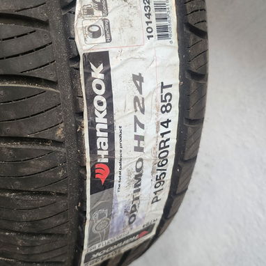 1 neumatico Hankook 195/60/R14. 60usd. - 3/3