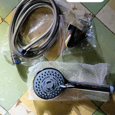 Gran variedad de duchas - Img 124772781