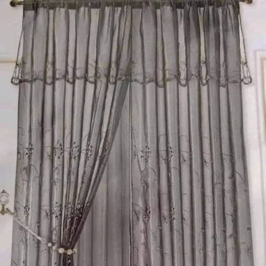 Cortinas de satín y encaje - 2/2