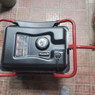 Planta eléctrica de gasolina - 3/6