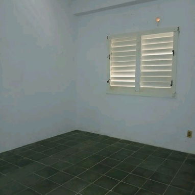 Venta de casa en Vedado c potencial de negocios - 8/10