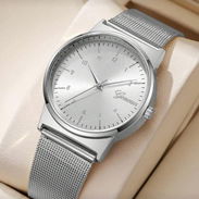 Reloj de mujer disponible - Img 55630771