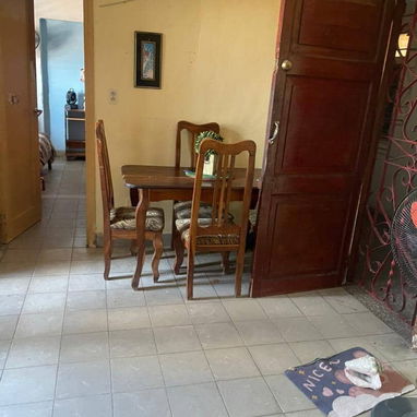 Venta de Apartamento en Centro Habana                         *CARACTERÍSTICAS*  * Edificio capitalista , se encuentra e - 3/7