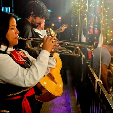 Mariachis para sus fiestas en la Habana y sus alrededores. - 3/3