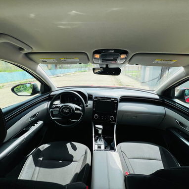 Vendo o negocio yhunday Tucson del 2023 con 34 mil millas - Img 102543717