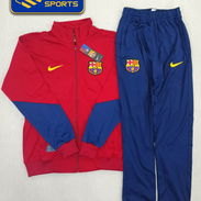 Monos Deportivos de Fútbol | Conjuntos de Invierno Barcelona, Madrid, PSG y más - Img 56661660