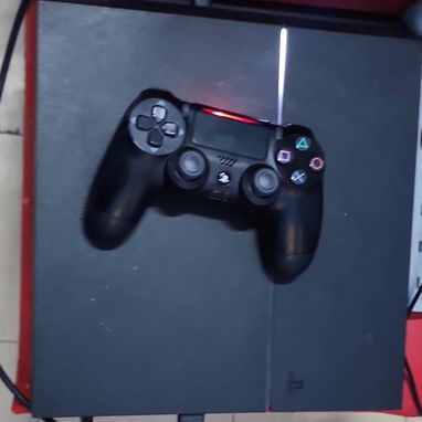 Vendo PS4 - 2/2