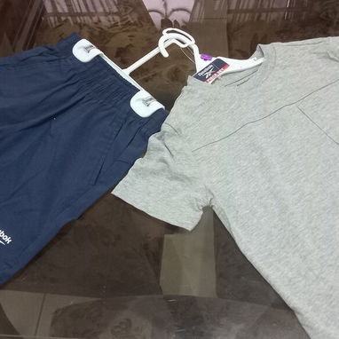 Conjunto de niño de marca, conjunto de licra y enguatada de niño, sandalias de niño - Img 123720101
