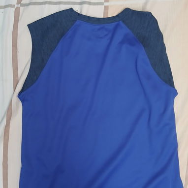 Gorra y Pullover Nuevos - Img 115673364