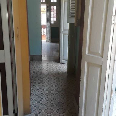Se vende casa amplia - Img 124188348