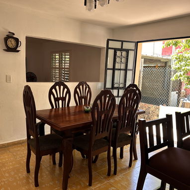 Se vende 2 propiedades en Moron - 4/10