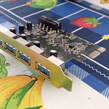 Vendo PCi de 4 puertos usb de 6gb - Img 125693142