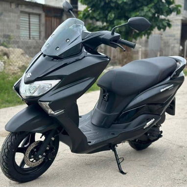 MOTO AUTOMÁTICA SUZUKI BURGMAN - 2/2
