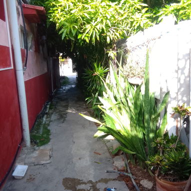Vendo casa interior de tres cuartos cerca de la playa - 5/10