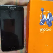 Vendo celular MOTOROLA Moto4Plus. De uso y funciona todo! - Img 53611432
